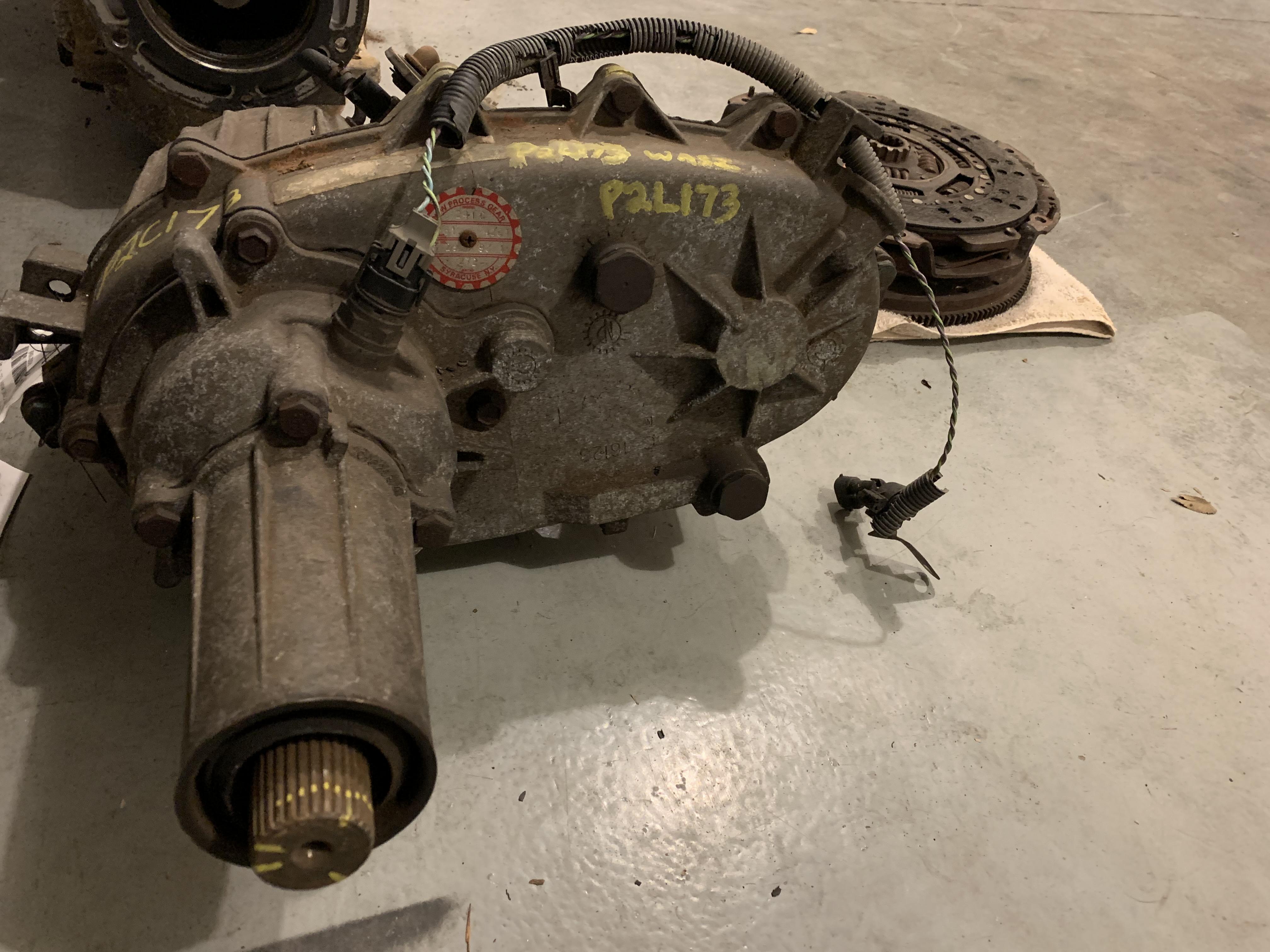 NP241C Passenger Drop Transfer Case HardlineCrawlers