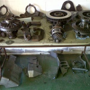 axle parts.jpg