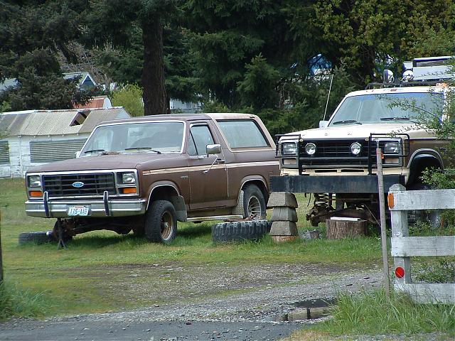 Broncos on Blocks2.jpg