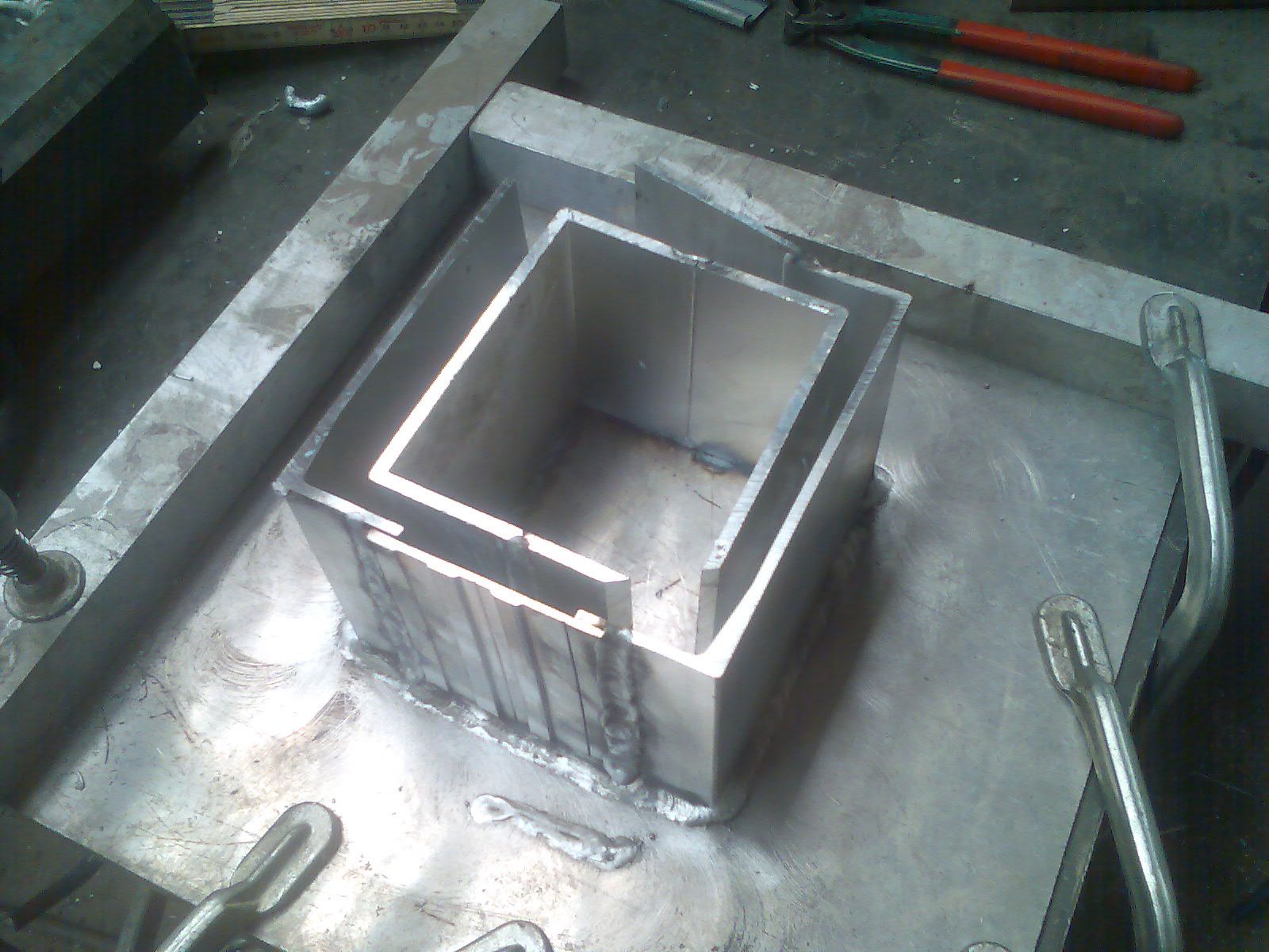 Fuel Cell Baffles.jpg HardlineCrawlers